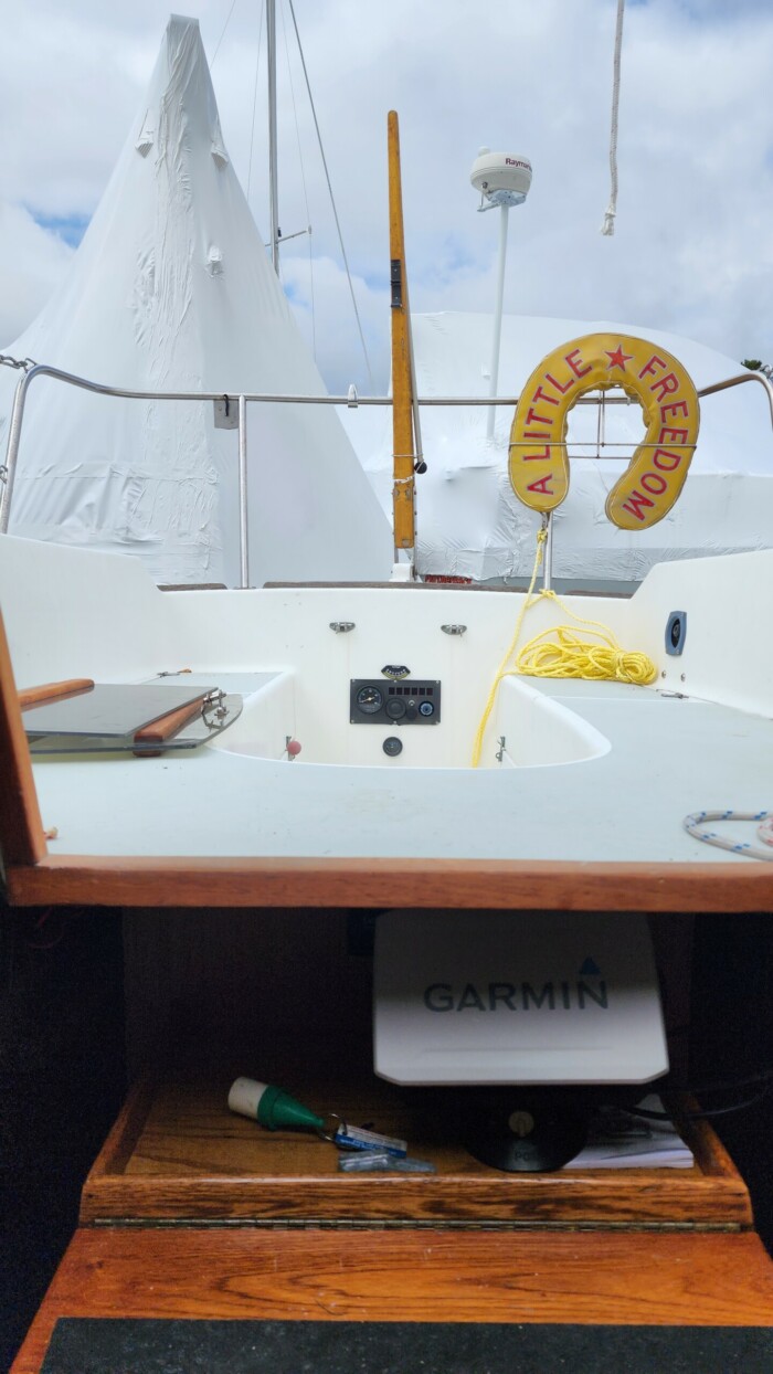 1982 Freedom 25, 25ft - Image 20
