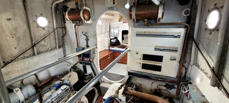 1977 Custom Royal National Lifeboat - ROYAL JUBILEE 38 - Image 11