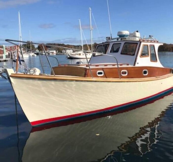 28’ Crocker Cruiser