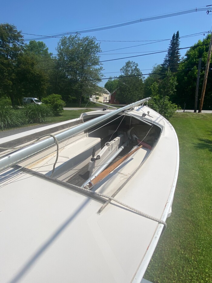 Rhodes 19 w/ Trailer - Image 4