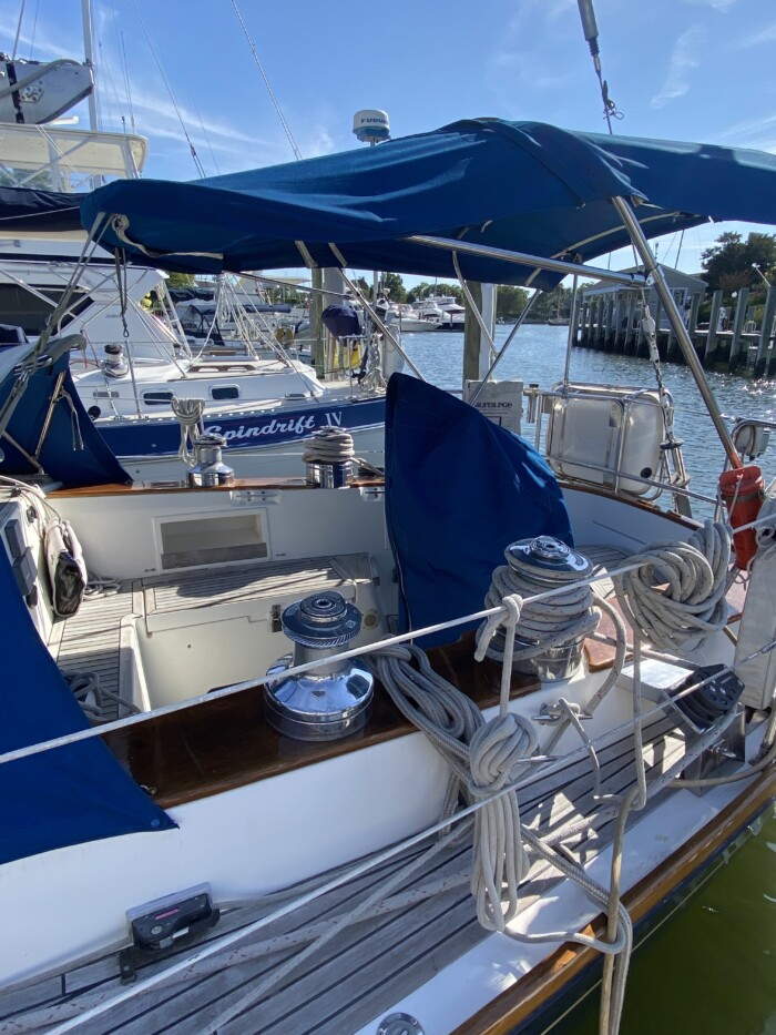 1993 Cambria 44' - Image 4