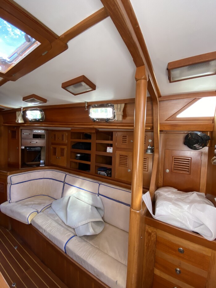 1993 Cambria 44' - Image 19