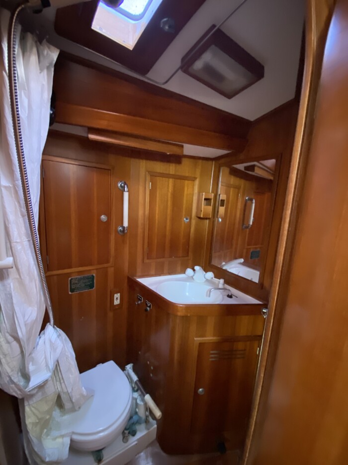 1993 Cambria 44' - Image 21